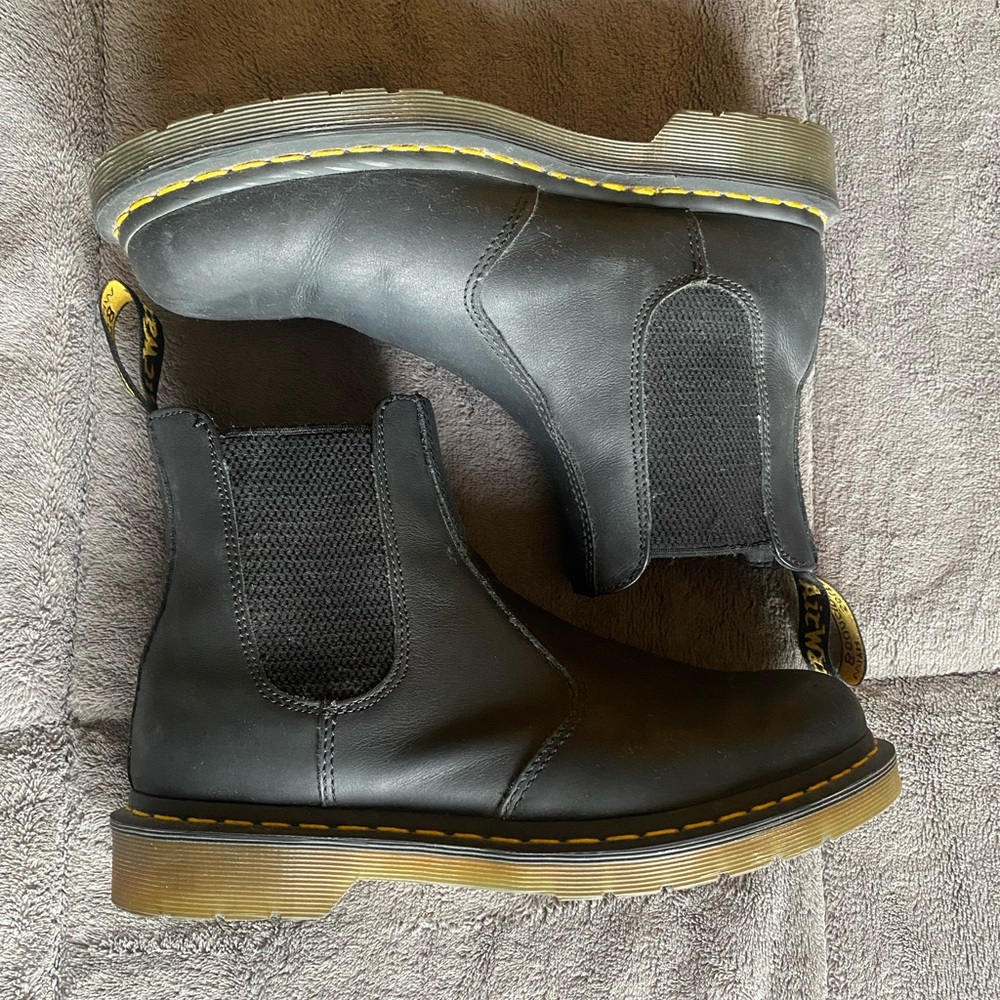 Dr martens Chelsea boots like new condition